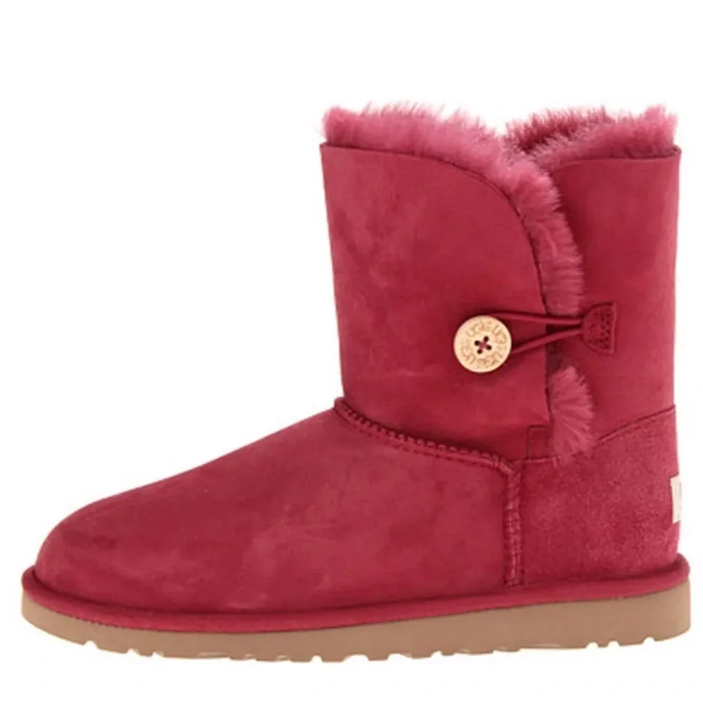 UGG Girls‎ K Bailey Button | NEW in BOX!!!❤️❤️